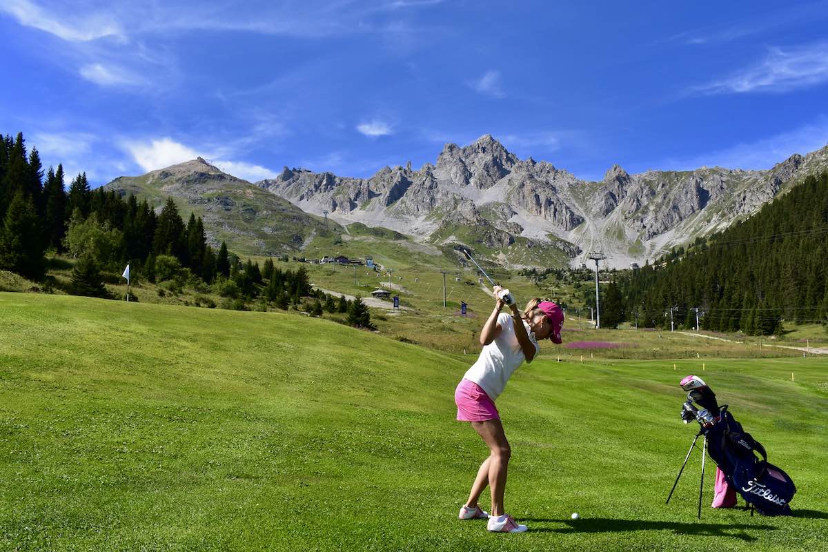 Chalet Jardin d'Angèle | Bed and Breakfast Savoie golf lesson