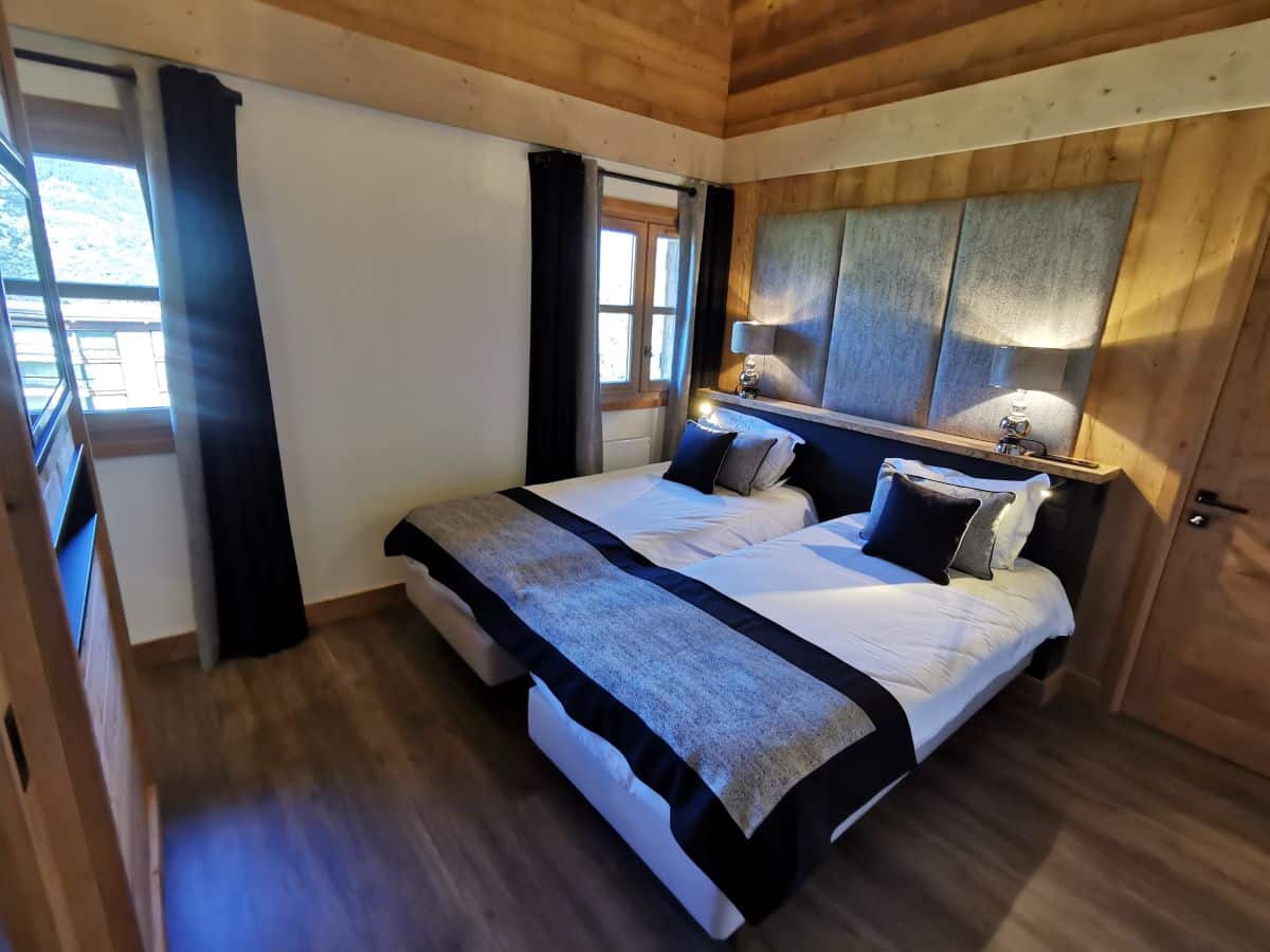 Chalet Jardin d'Angèle | Chambre d'Hôtes Courchevel Gentiane rénovation