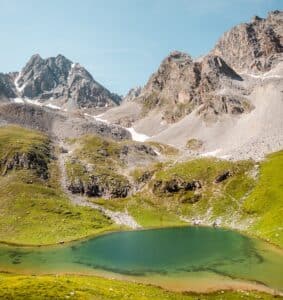 Jardin d'Angèle | ©Courchevel Toursime, mountain lake in Courchevel